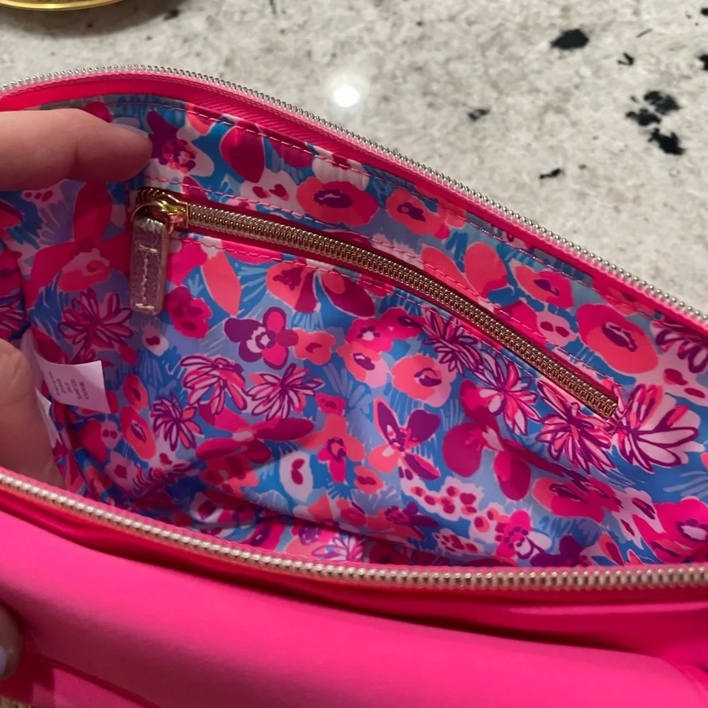 LILLY PULITZER Giavanna Neoprene Crossbody Bag Purse AURA